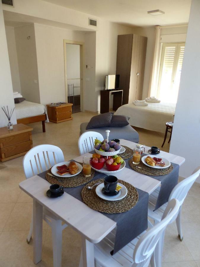 Delle Forche Bed & Breakfast กอนแวร์ซาโน ภายนอก รูปภาพ